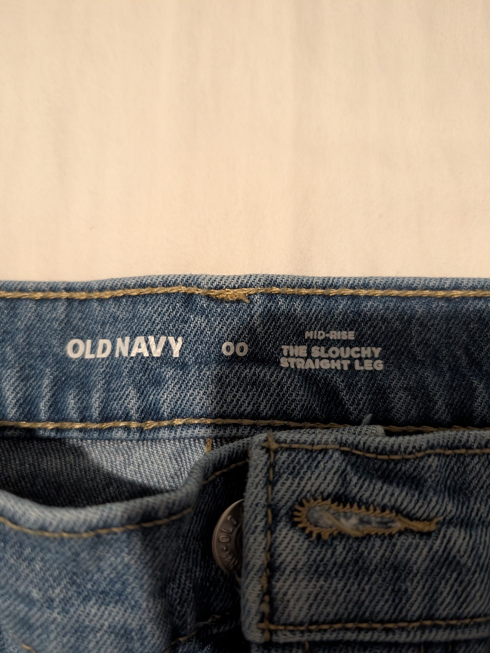 Old Navy Mid-Rise Slouchy Straight Leg Jeans in Light Blue